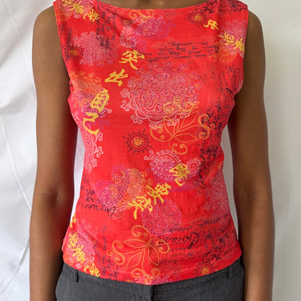 LUX — Graphic Desigual-Core Top — 2010s